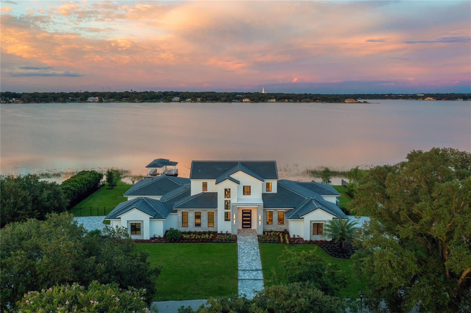 BAYSHORE ESTATES - Residential