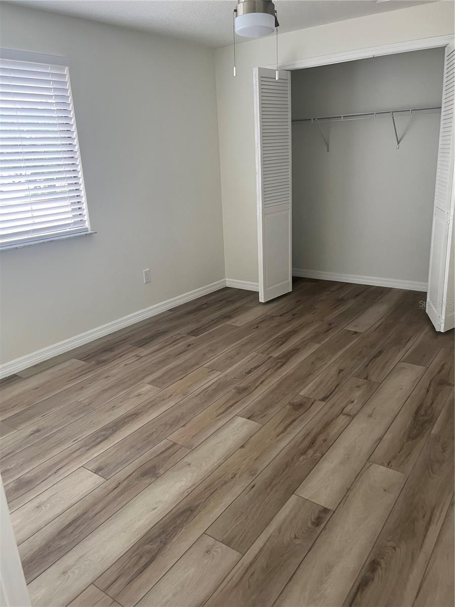 SHADOW BAY SPGS - Residential Lease