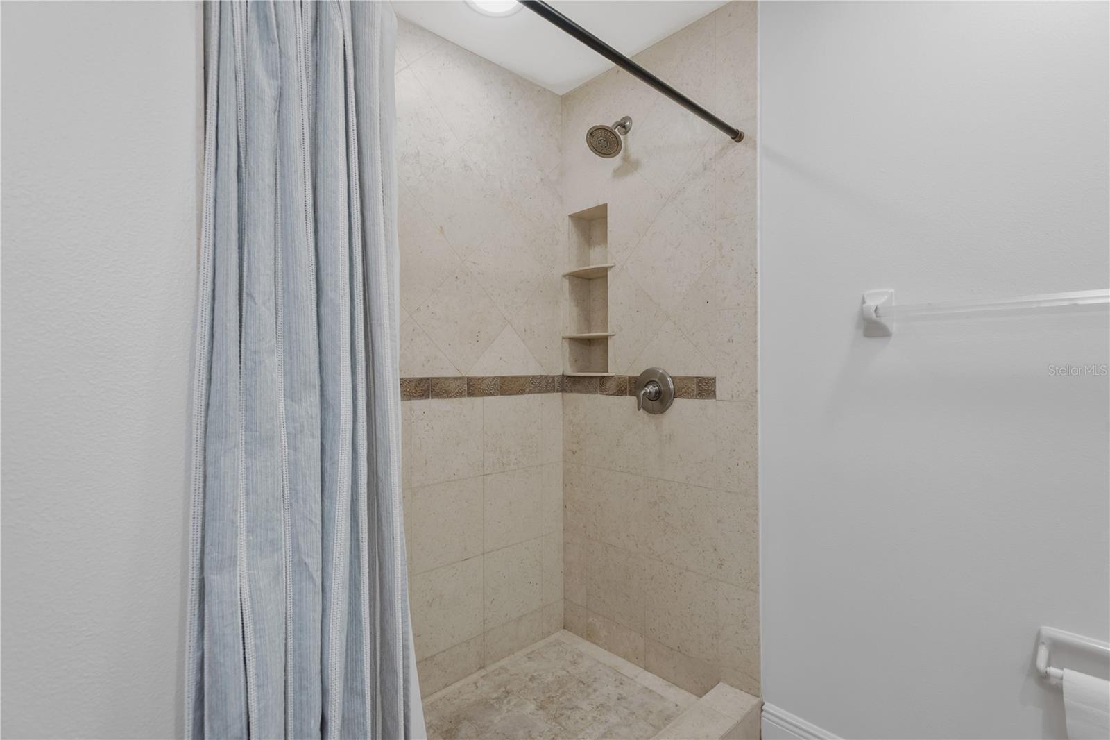 CYPRESS TRACE - Residential