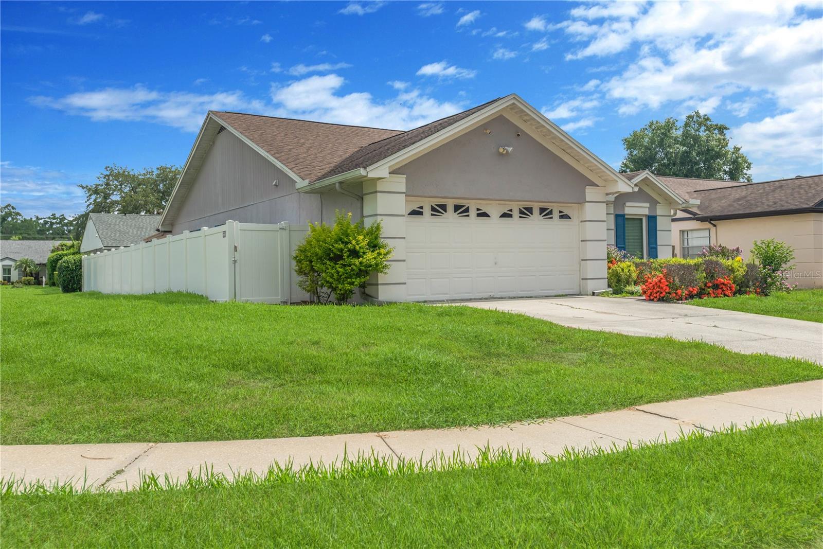 CYPRESS TRACE - Residential