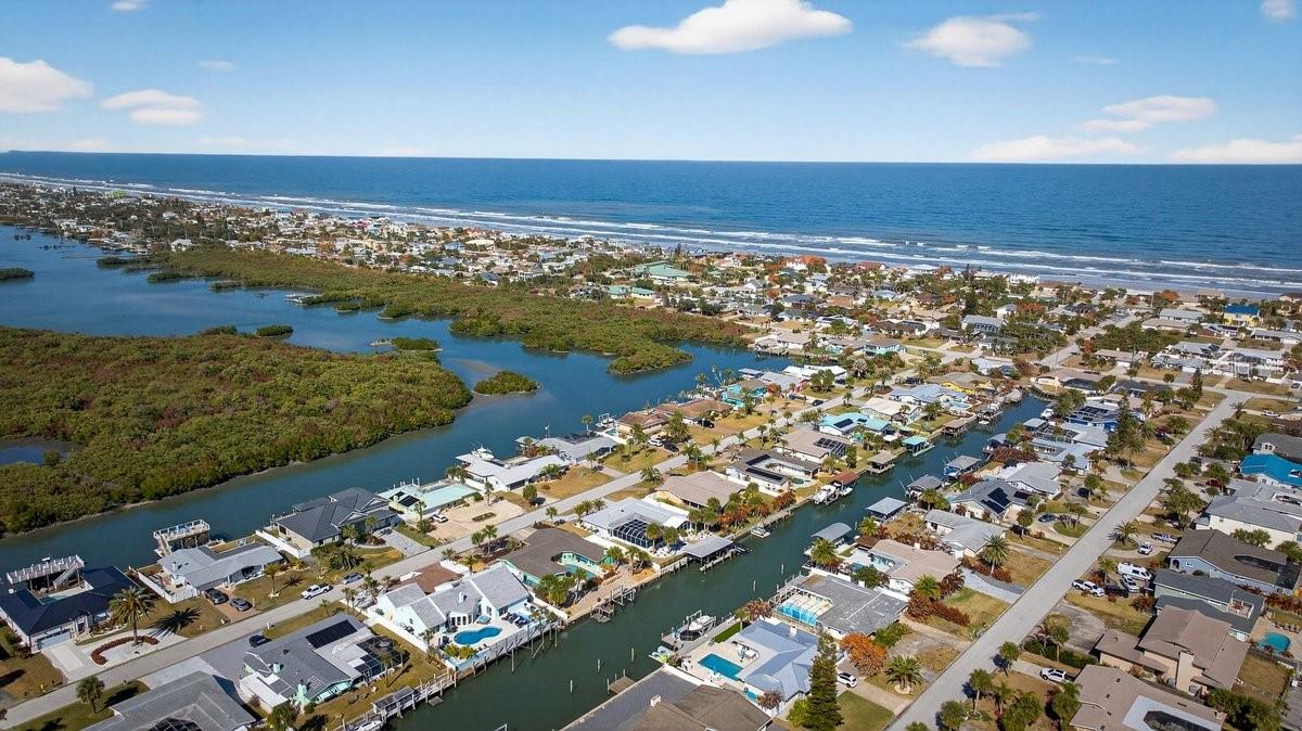 EMERALD ISLE UNIT 01 - Residential