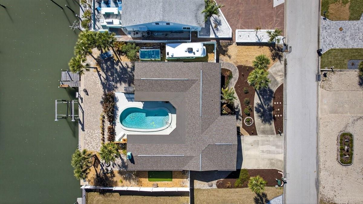 EMERALD ISLE UNIT 01 - Residential