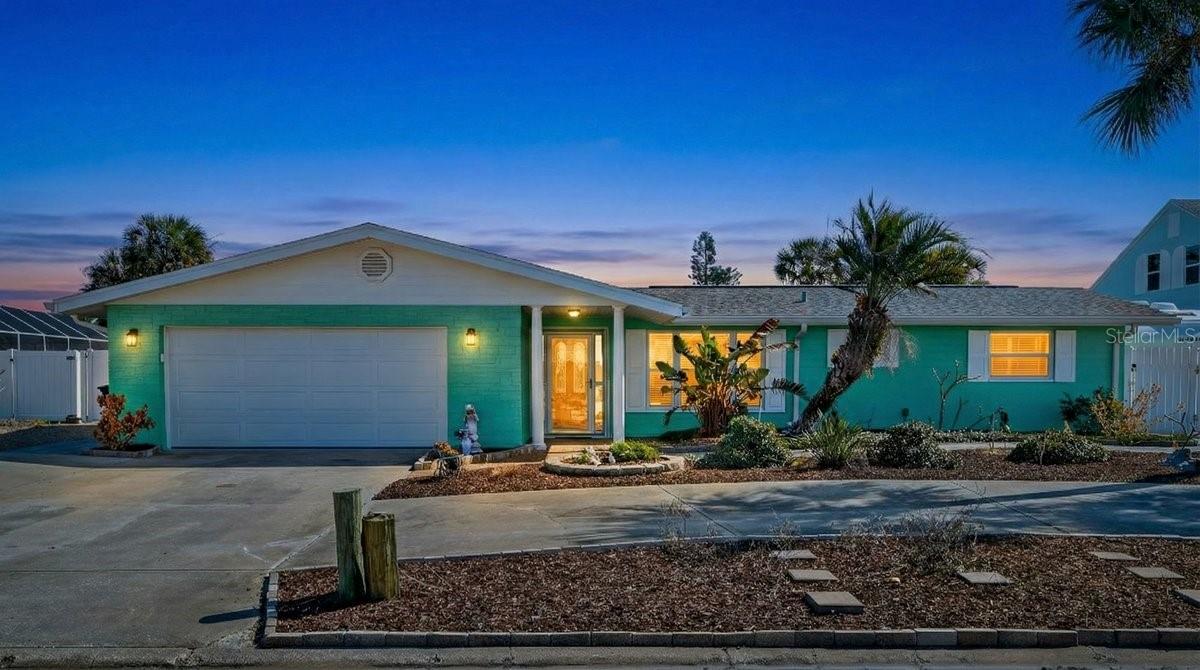 EMERALD ISLE UNIT 01 - Residential