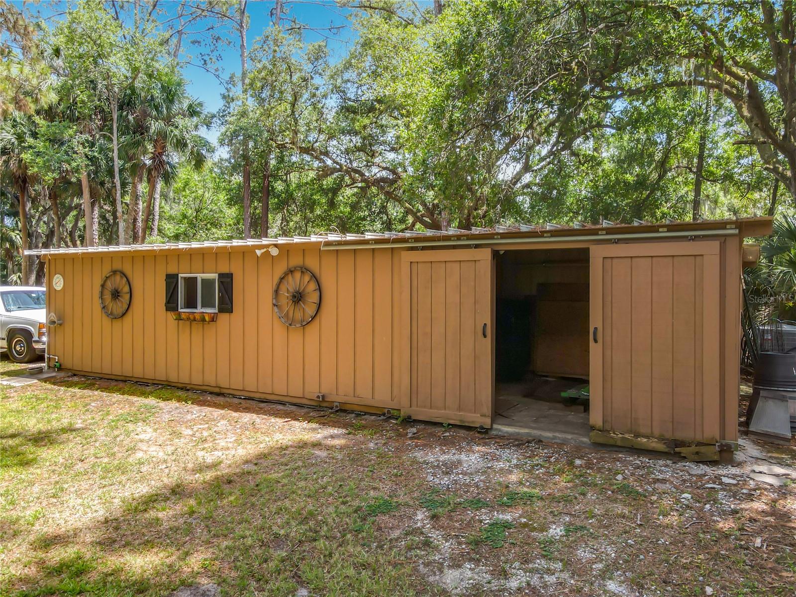 ACREAGE - Residential