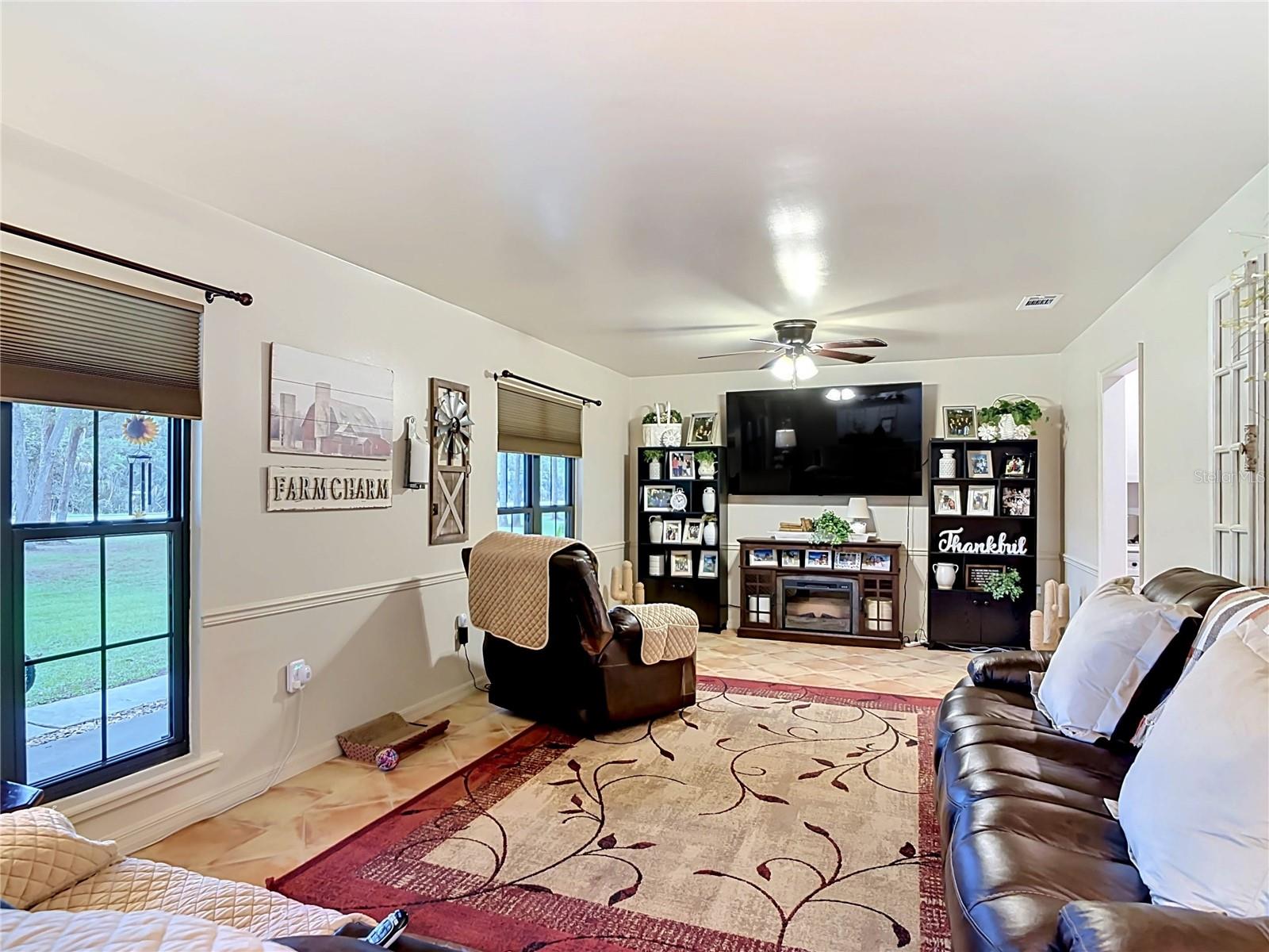ACREAGE - Residential