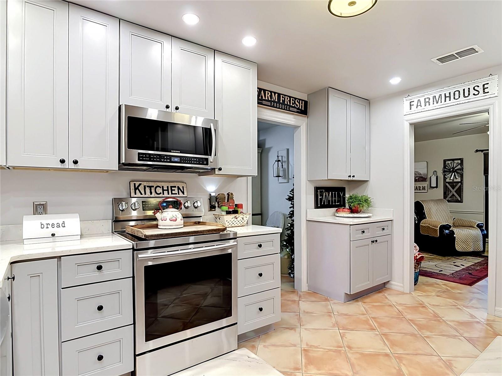 ACREAGE - Residential