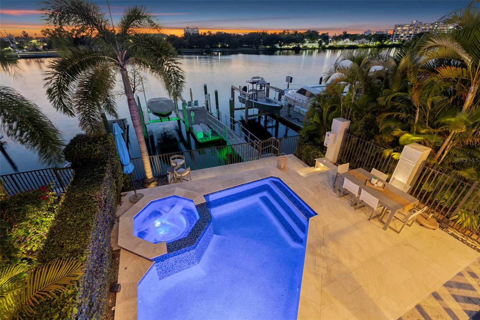 PORT ROYAL AT HARBOUR ISLAND P - Residential