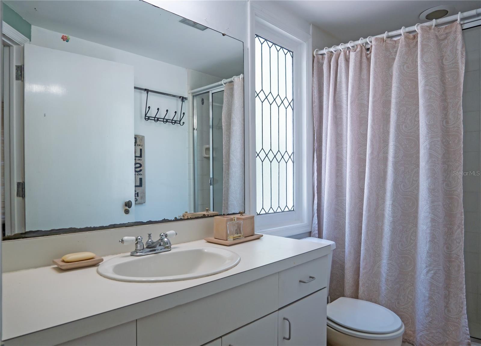 BELLEAIR ESTATES - Residential