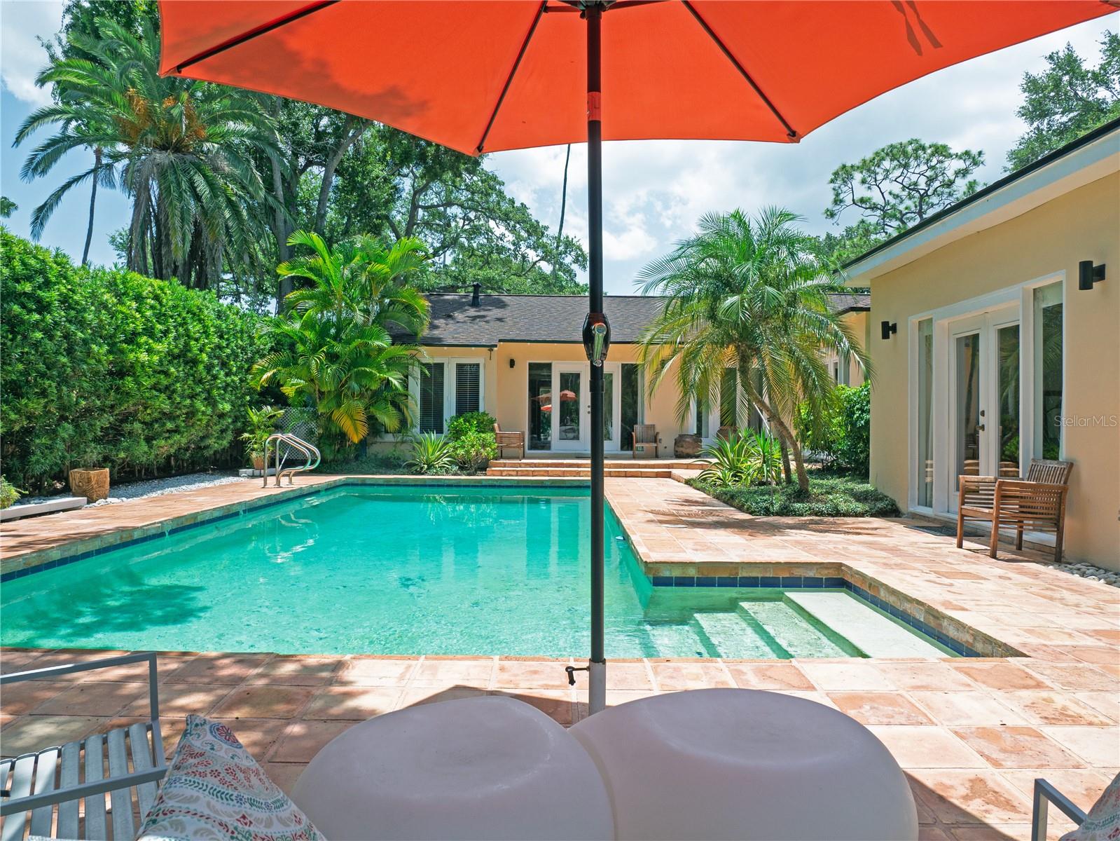 BELLEAIR ESTATES - Residential