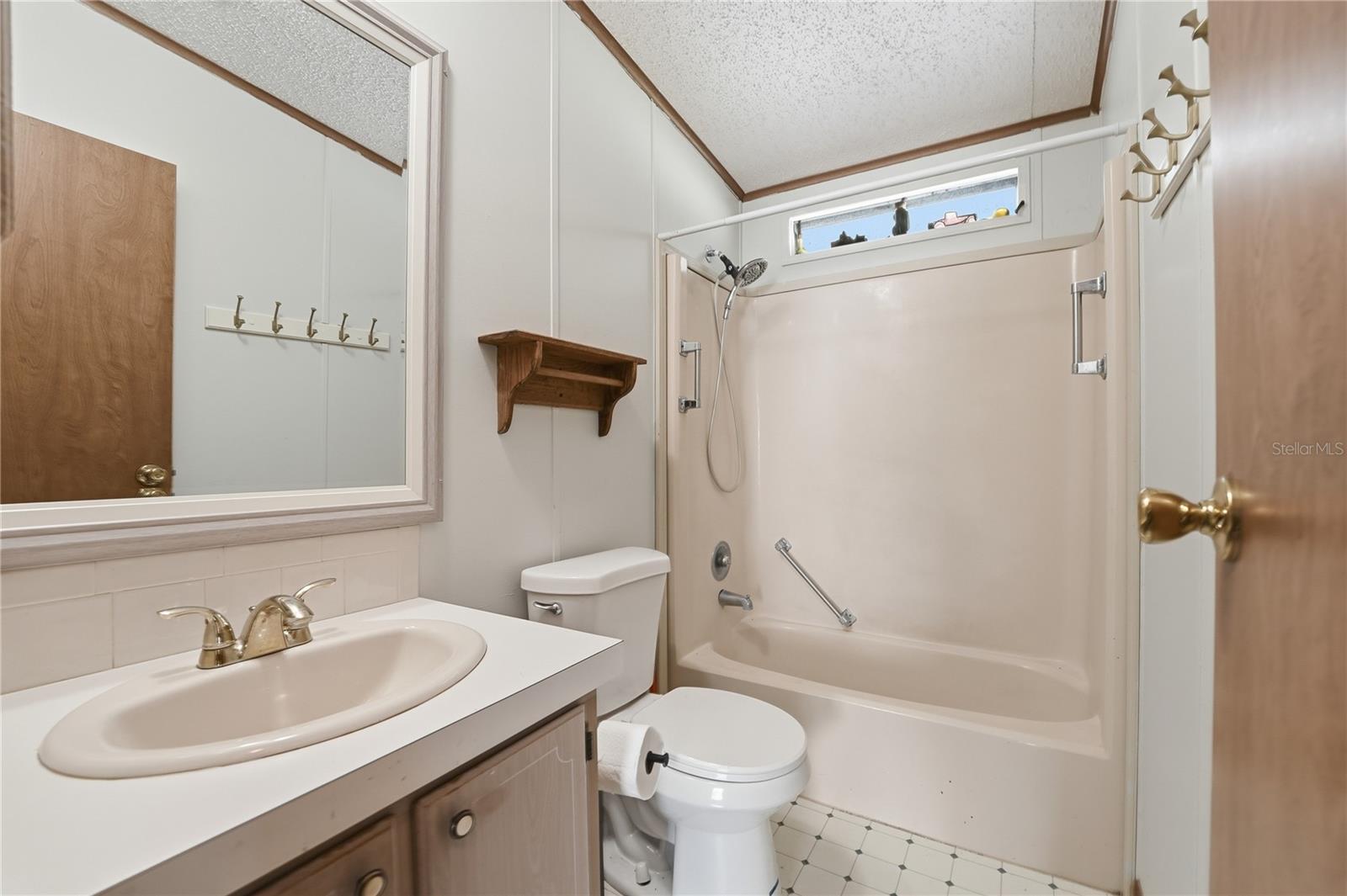 KANUGA VILLAGE MOBILE HOME PARK PH 3 - Residential