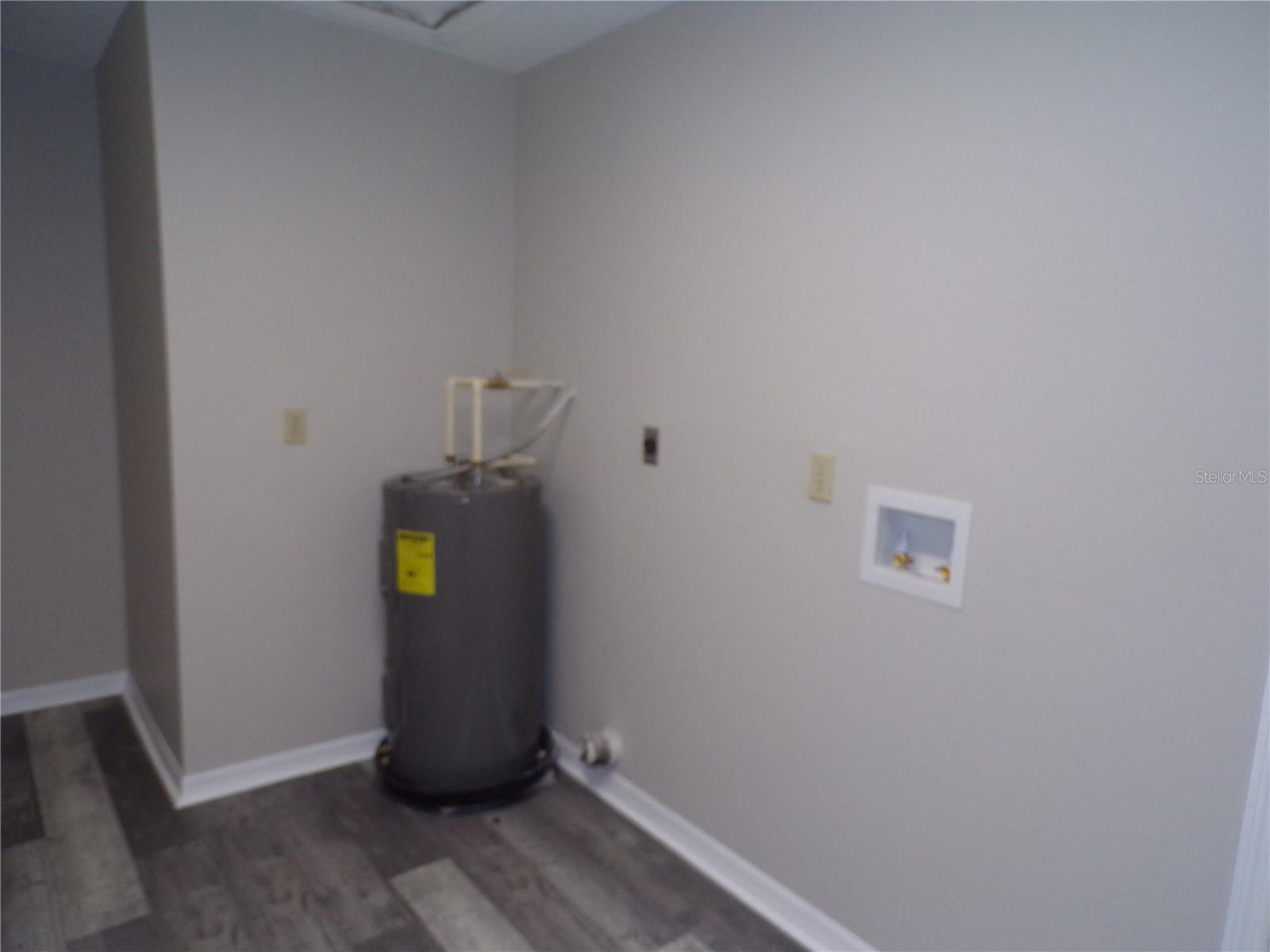 PUNTA GORDA ISLES SEC 23 - Residential Lease