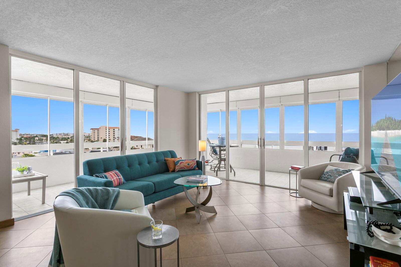 REDINGTON TOWERS 1 CONDO - Residential