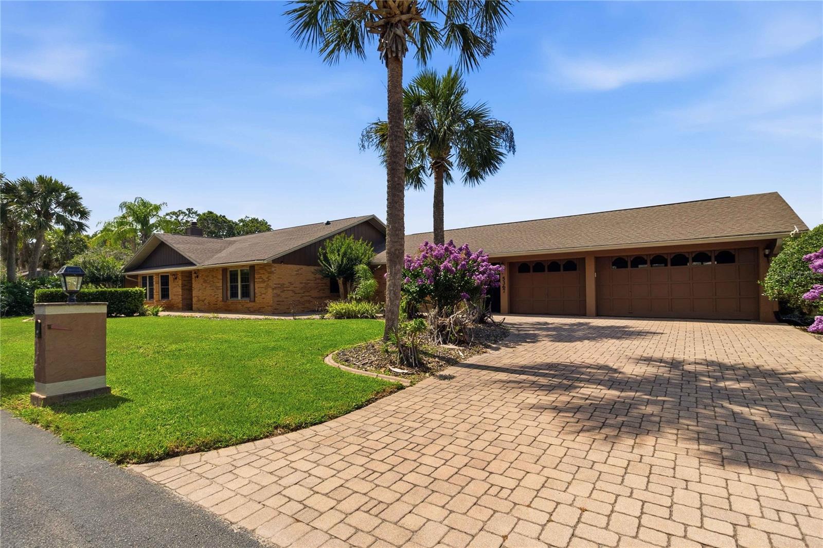 MAJESTIC OAKS SUB - Residential