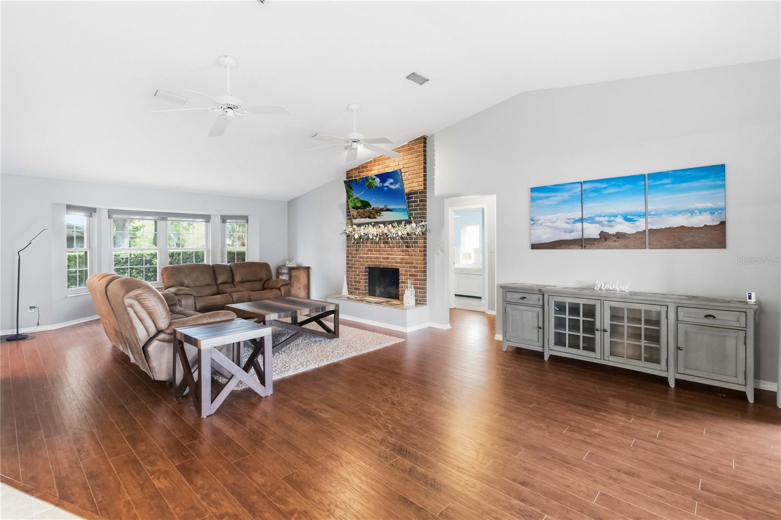 MAJESTIC OAKS SUB - Residential