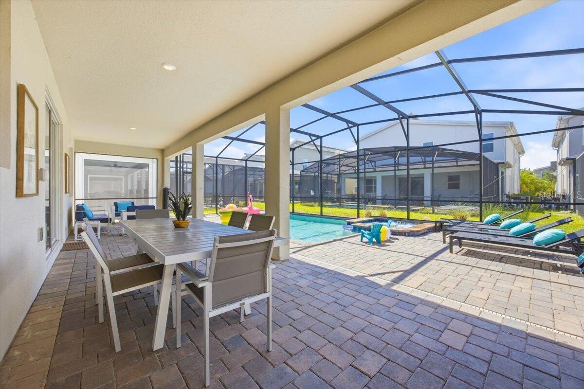 COVE AT STOREY LAKE II - Residential