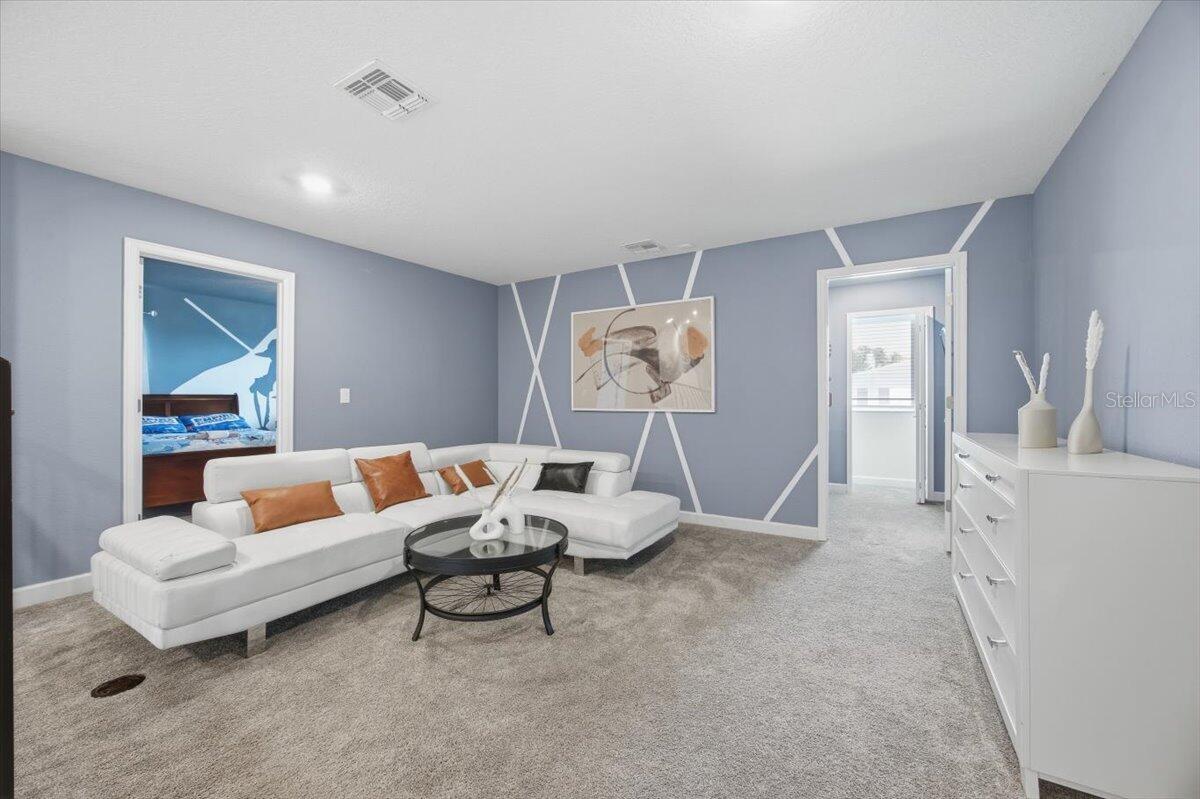 COVE AT STOREY LAKE II - Residential