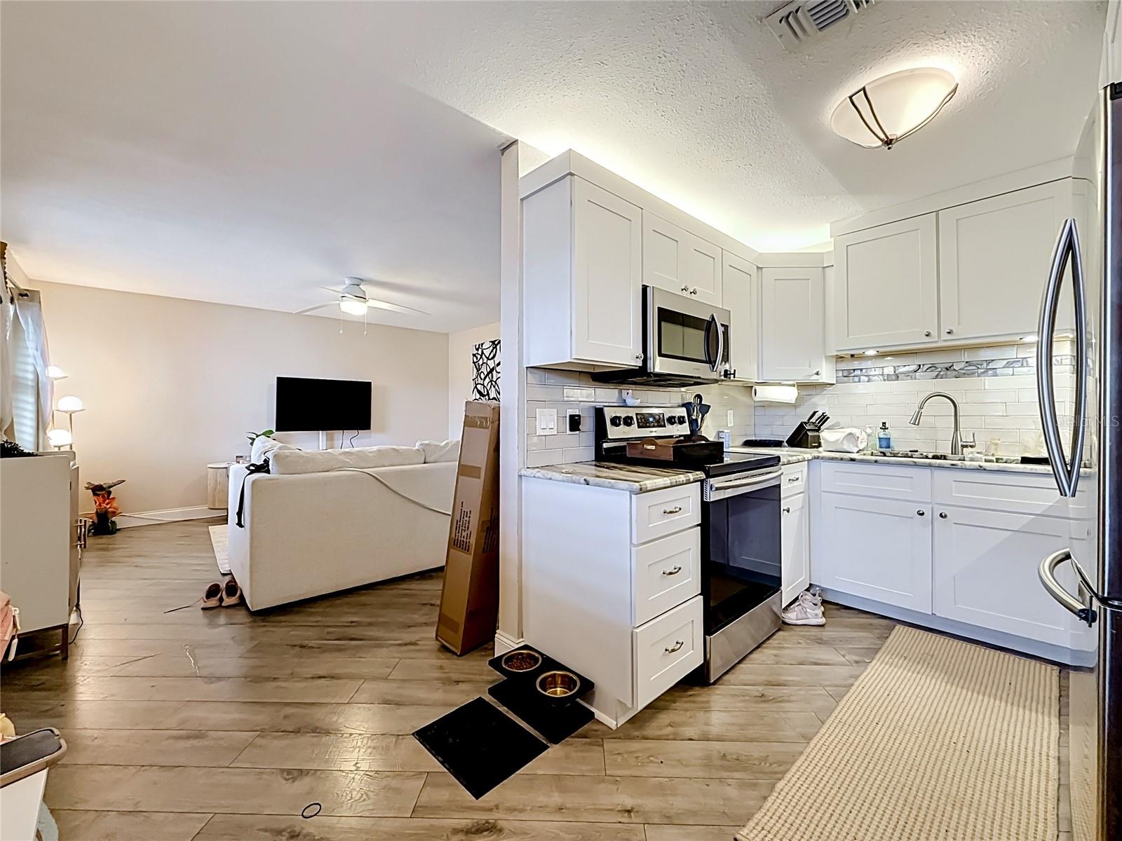 FRENCH QUARTER NORTH CONDO THE - Residential