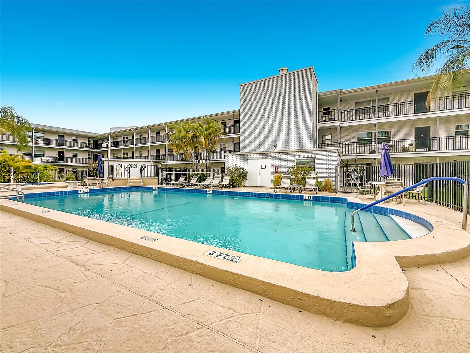 FRENCH QUARTER NORTH CONDO THE - Residential