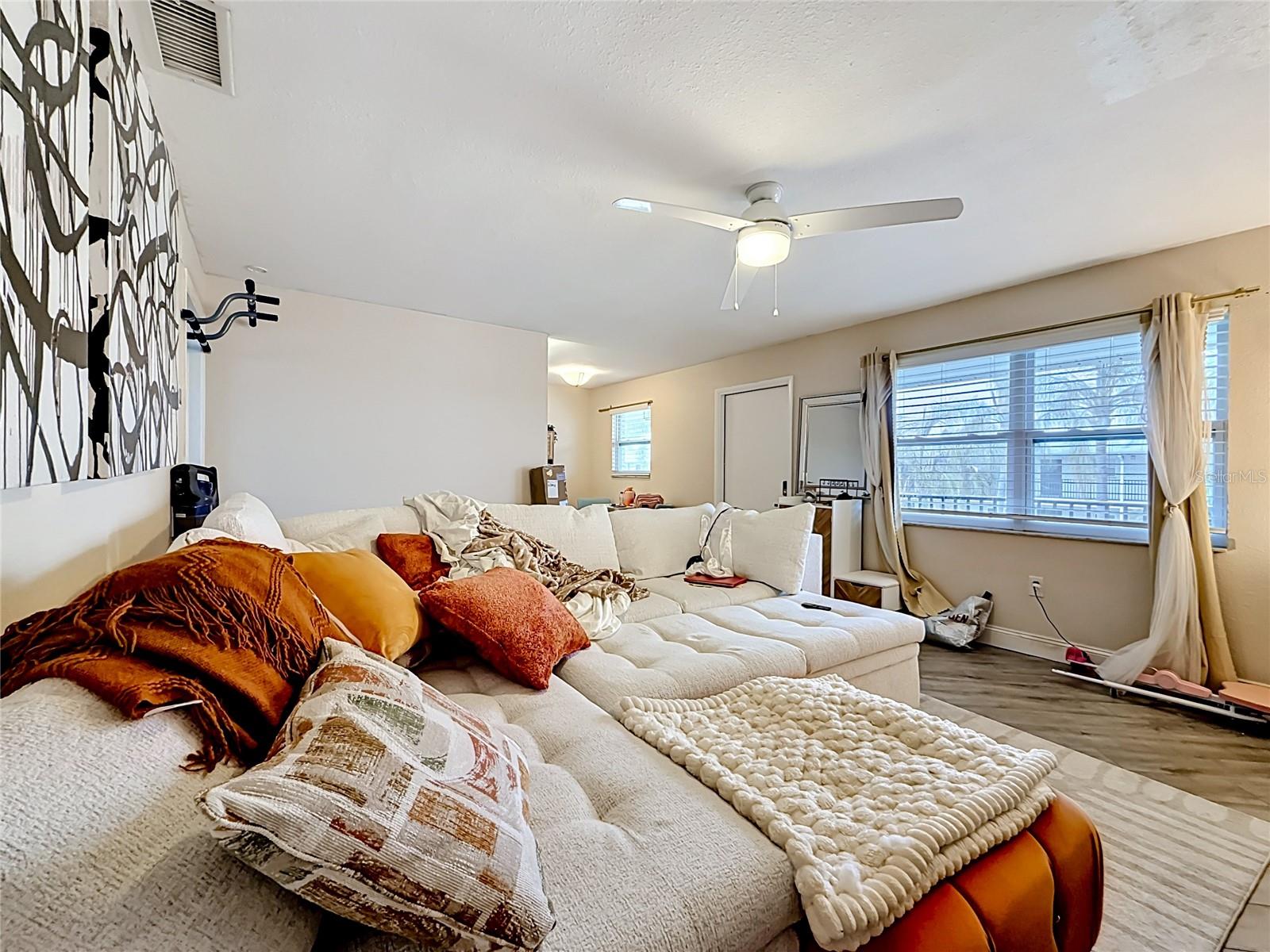 FRENCH QUARTER NORTH CONDO THE - Residential