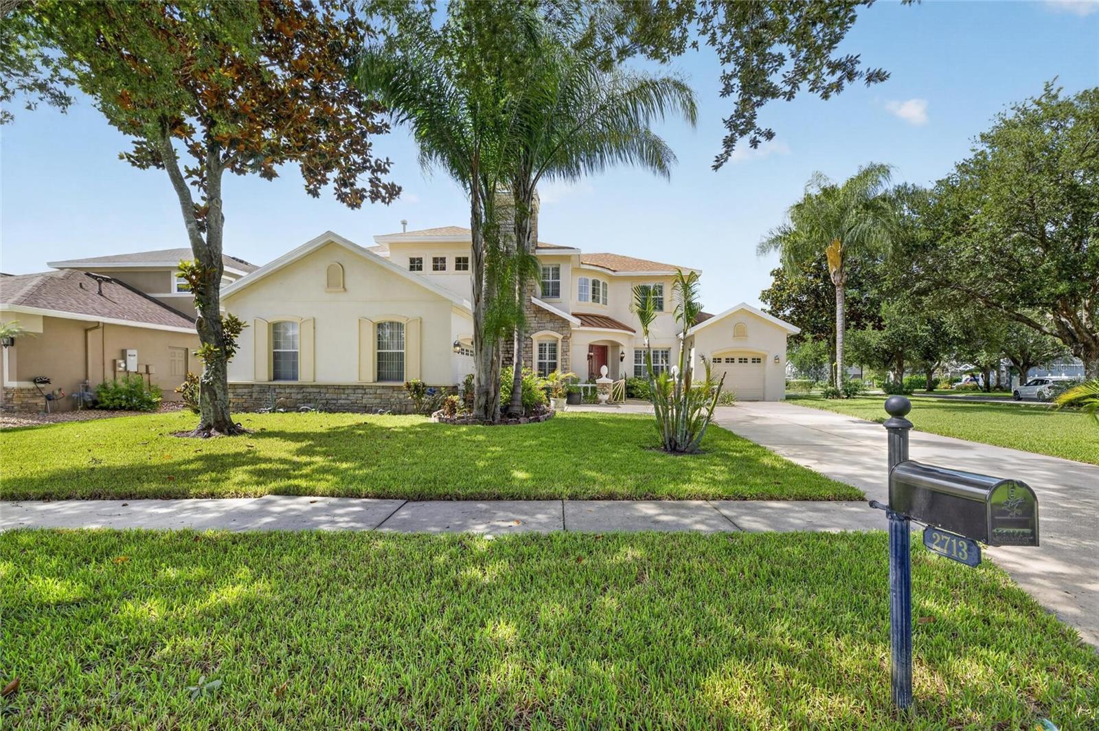 PARK MEADOW - Residential
