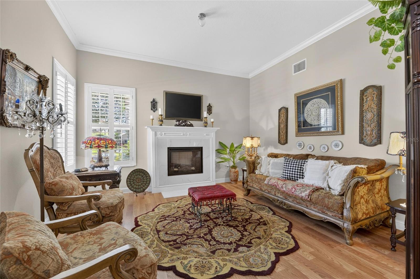 PARK MEADOW - Residential