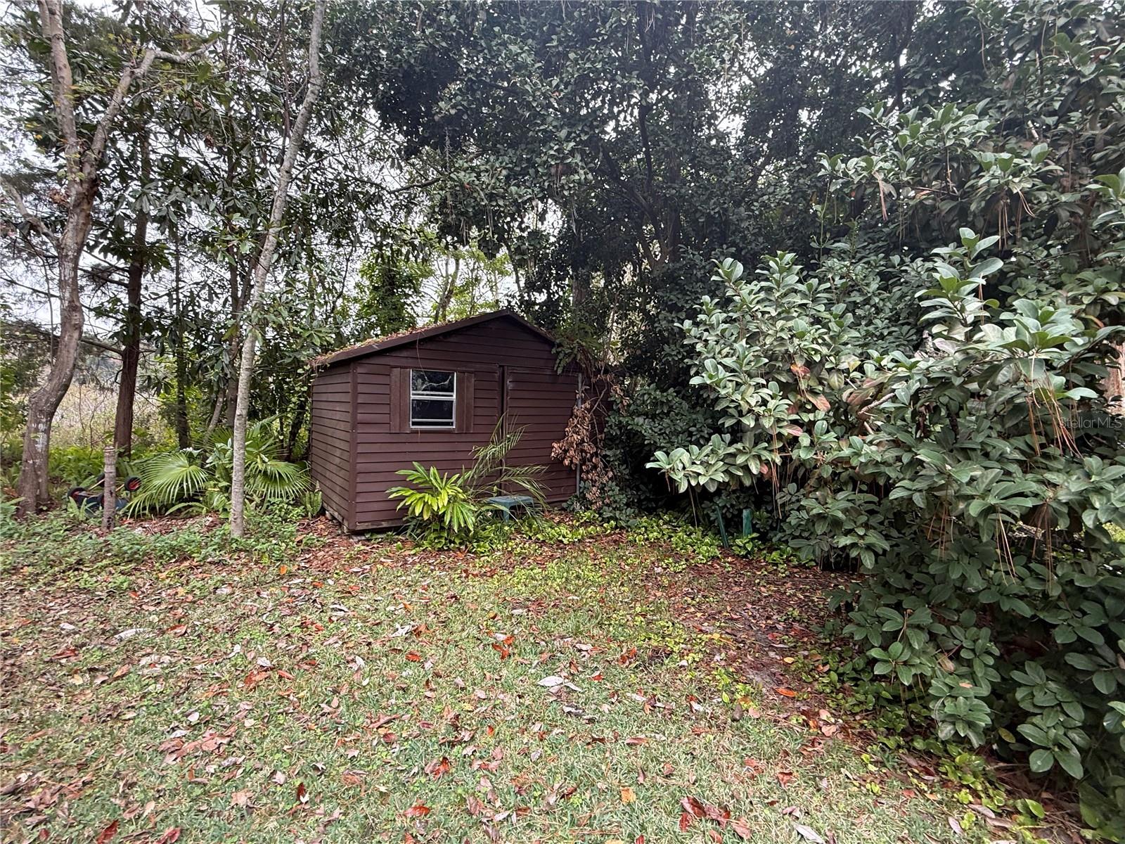 SILVER LAKE PARK - Residential