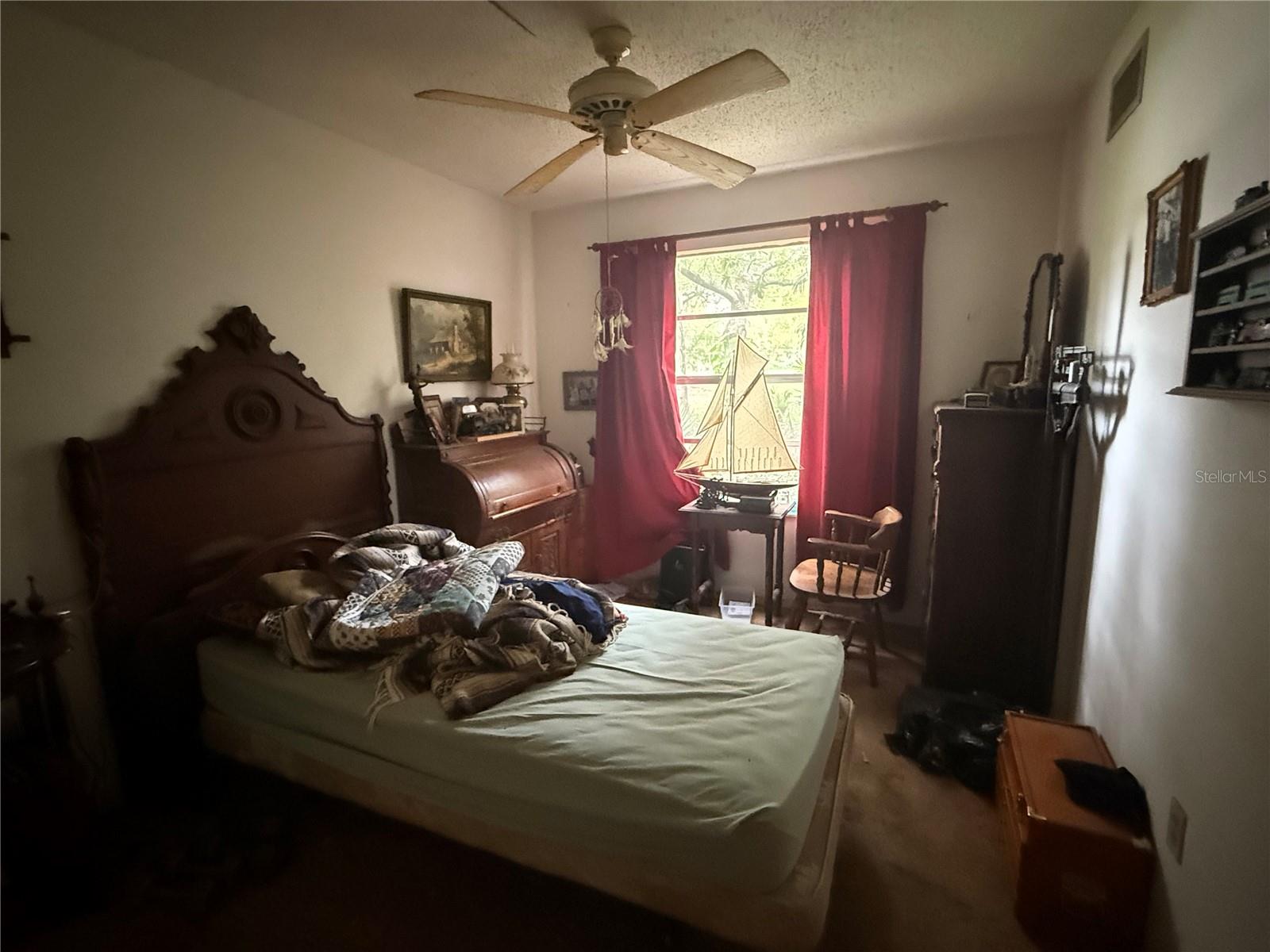 SILVER LAKE PARK - Residential