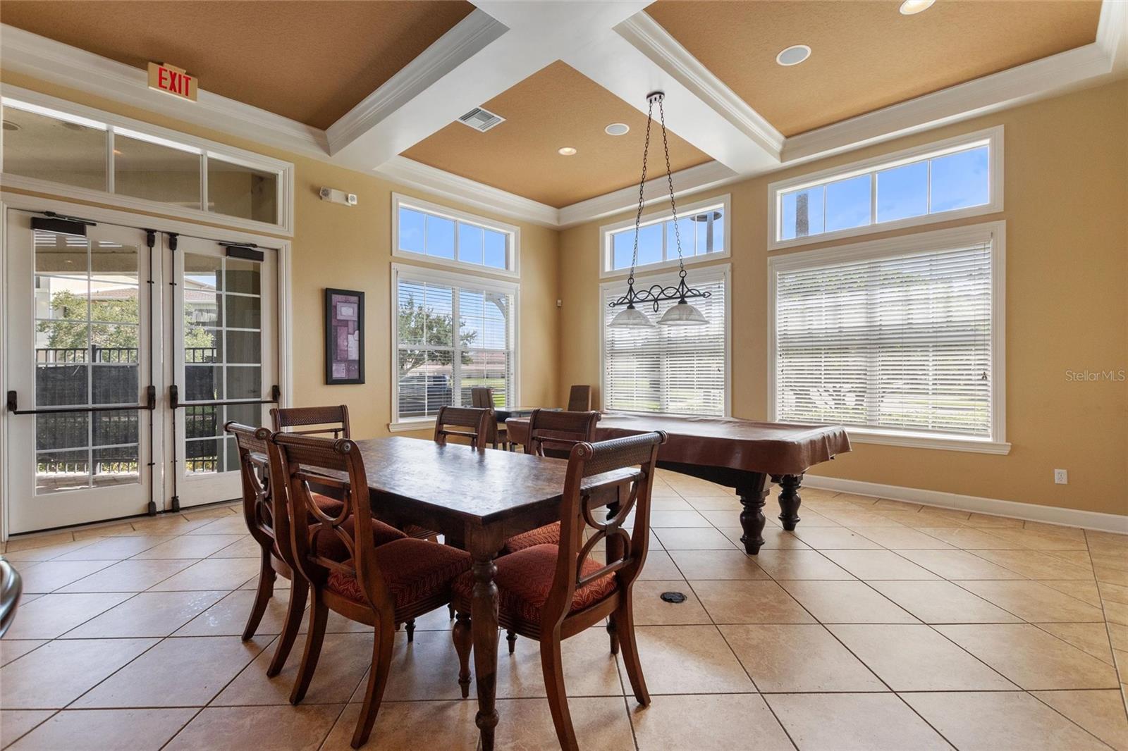 LAKESIDE AT LAKES OF WINDERMERE CONDO PH 1 - Residential