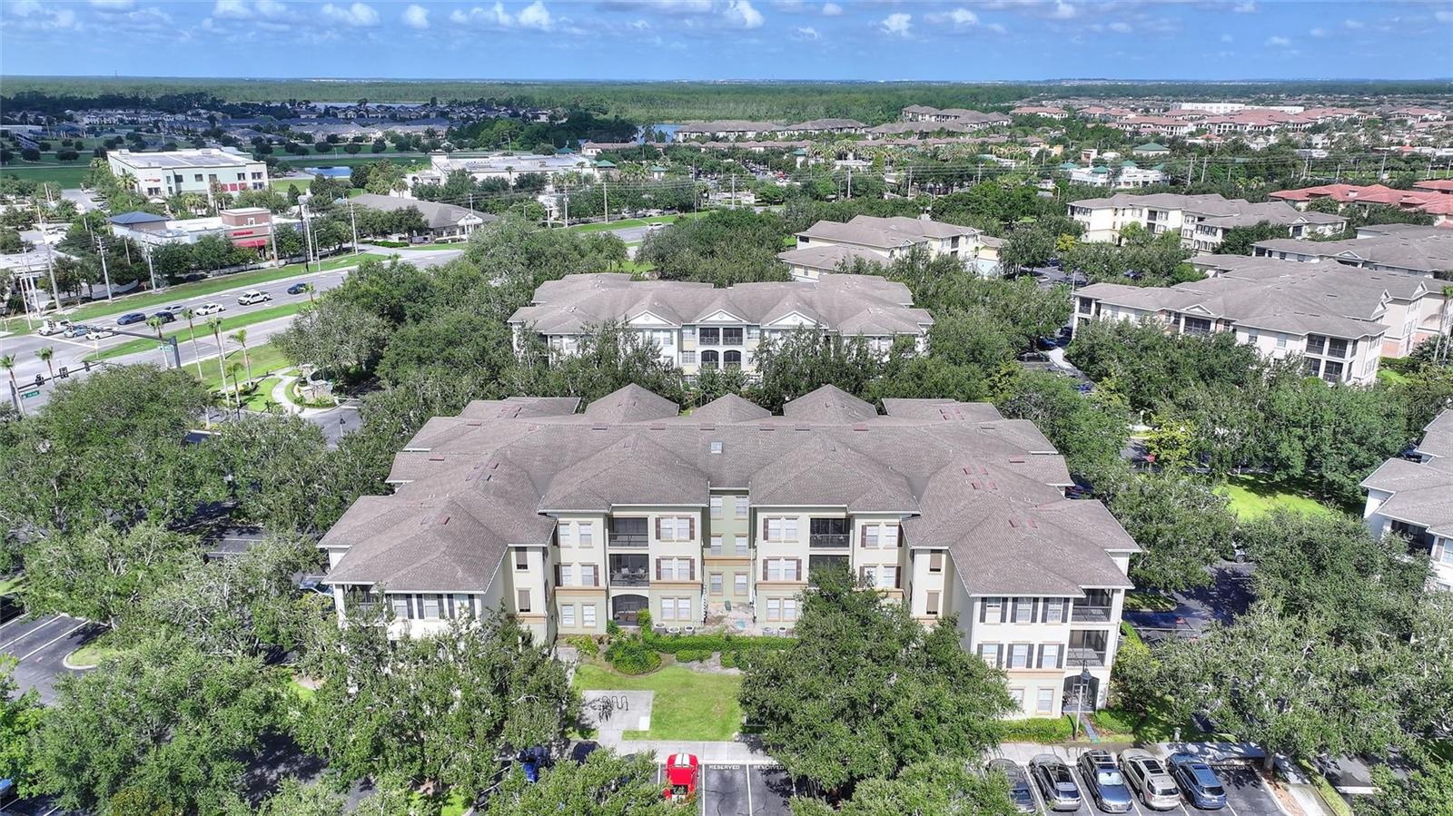 LAKESIDE AT LAKES OF WINDERMERE CONDO PH 1 - Residential