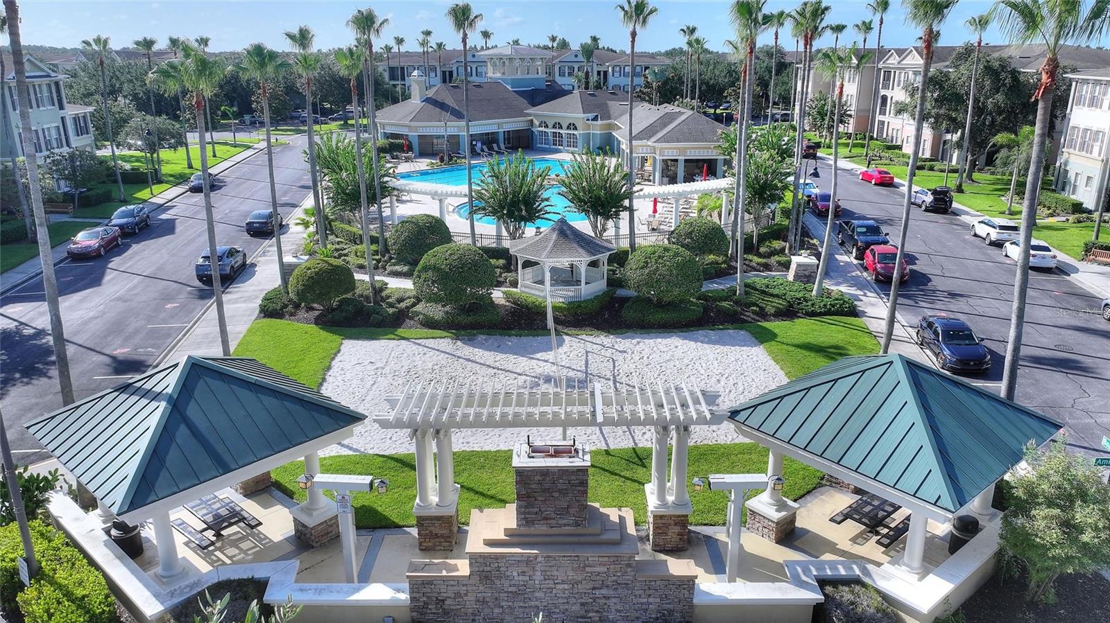 LAKESIDE AT LAKES OF WINDERMERE CONDO PH 1 - Residential
