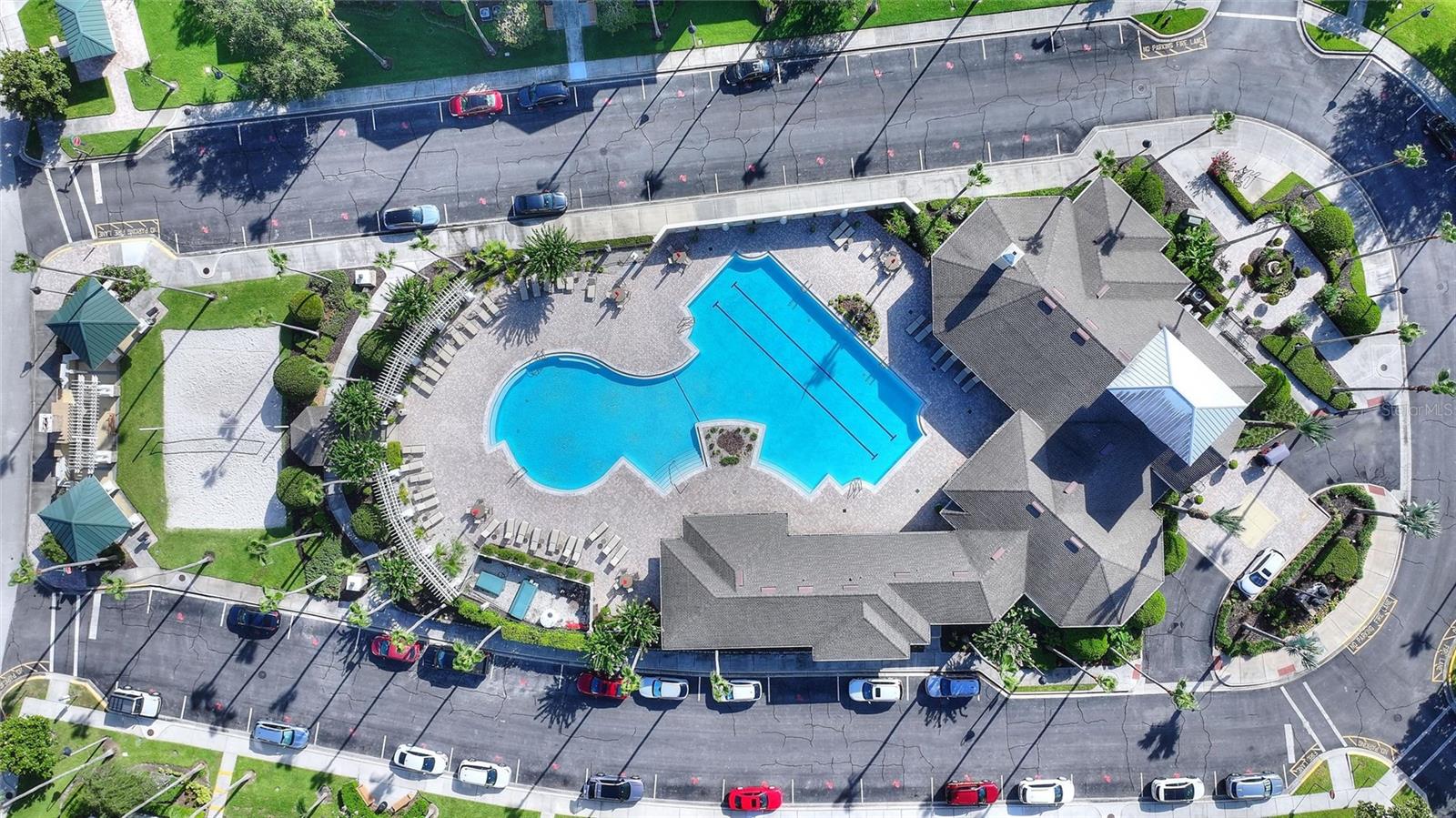 LAKESIDE AT LAKES OF WINDERMERE CONDO PH 1 - Residential