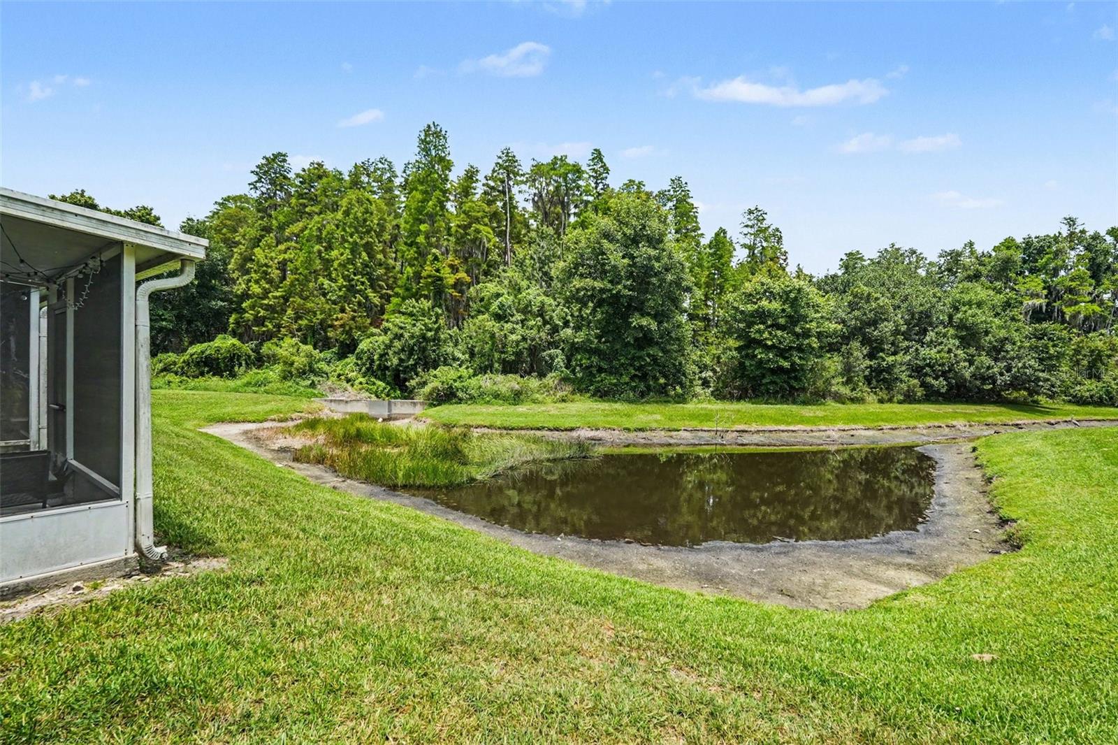MEADOW POINTE - Residential