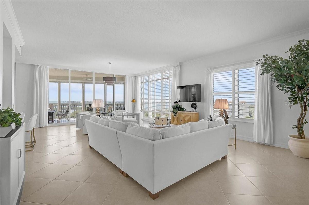 MERIDIAN AT THE OAKS PRESERVE - Residential