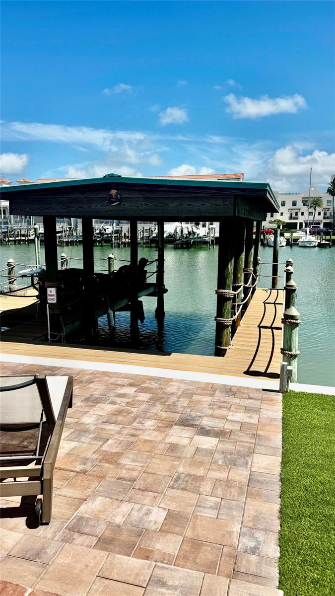 BAYSIDE SUB 4 - Residential