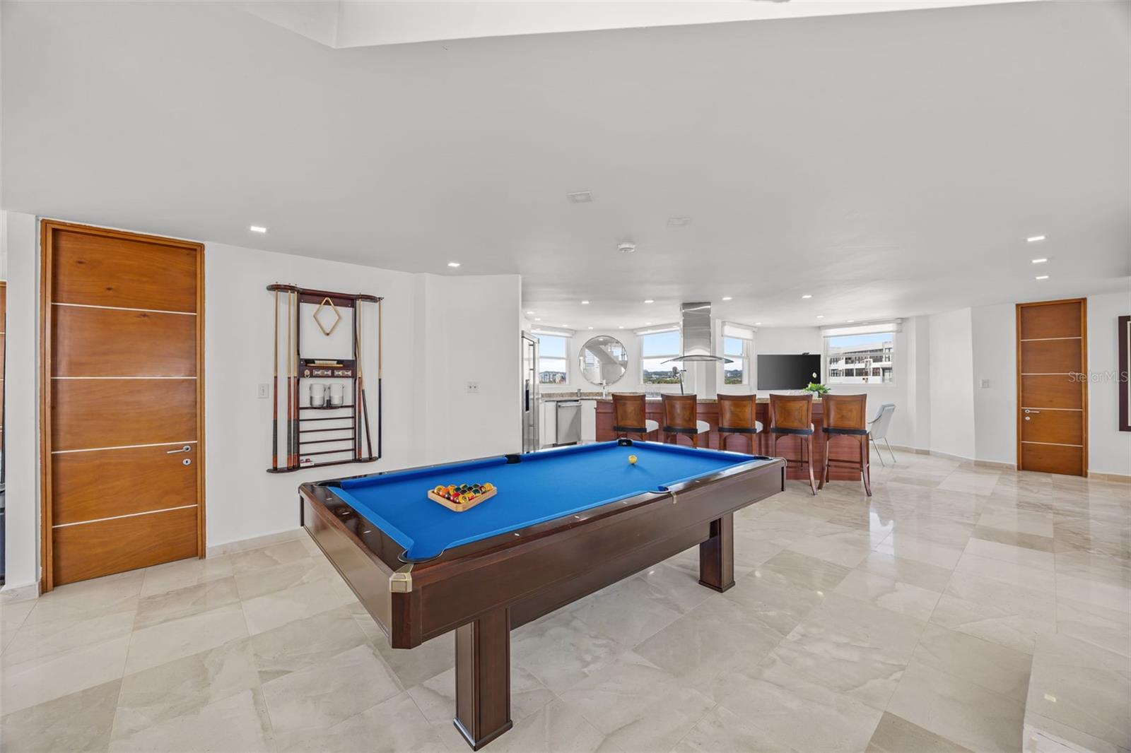 ISLA VERDE - Residential