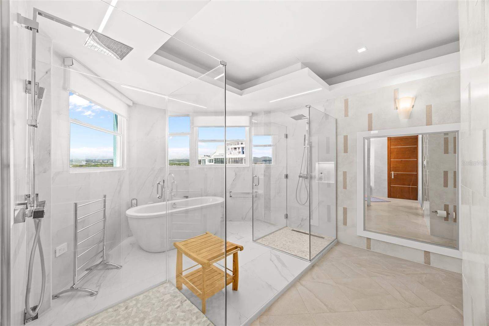 ISLA VERDE - Residential