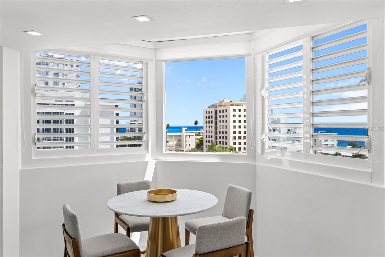 ISLA VERDE - Residential