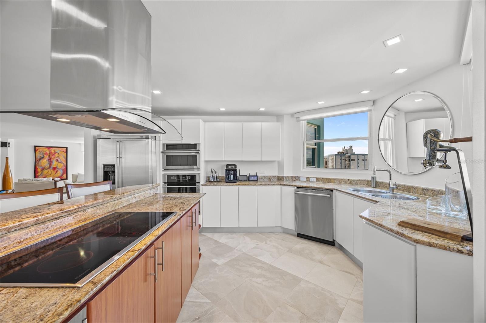 ISLA VERDE - Residential