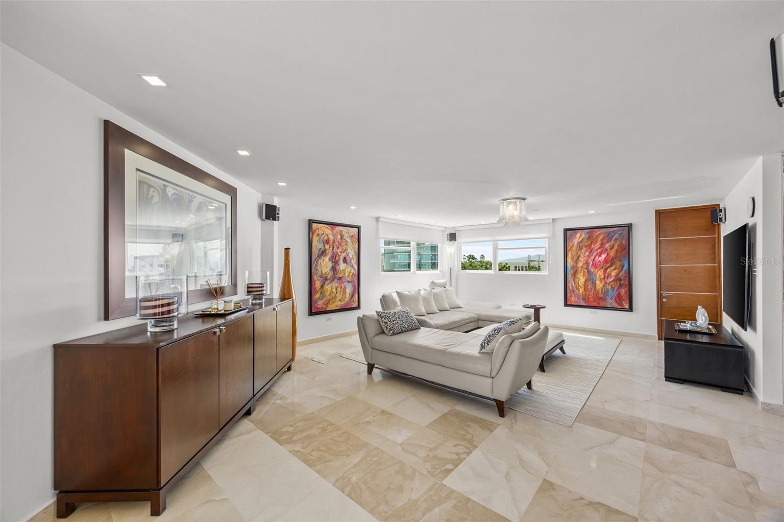 ISLA VERDE - Residential