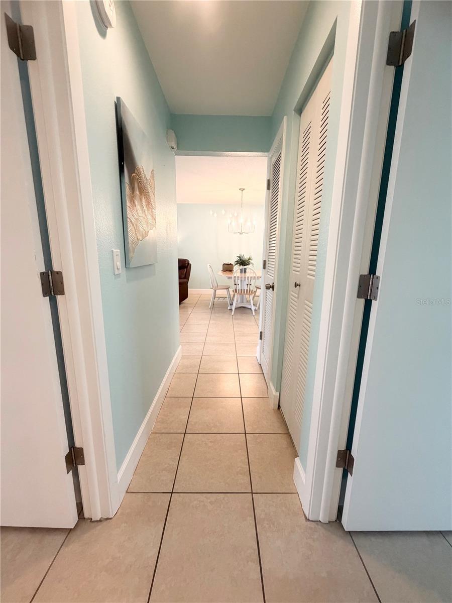 PALM MANOR PH 02 - Residential Lease