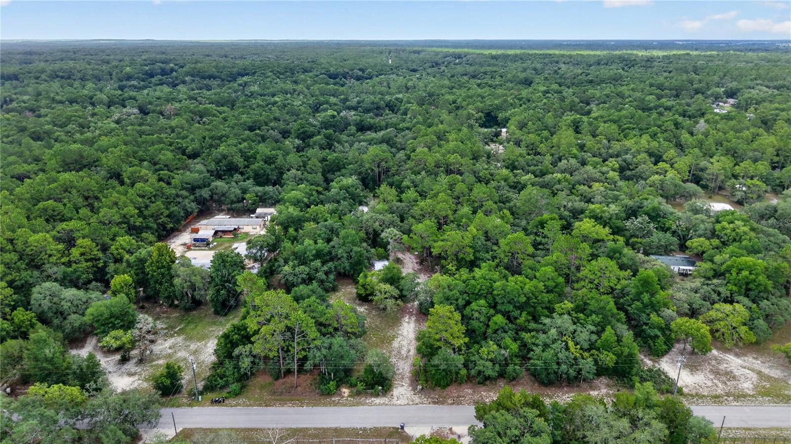 LAKE TROPICANA RANCHETTES UN 03 - Residential