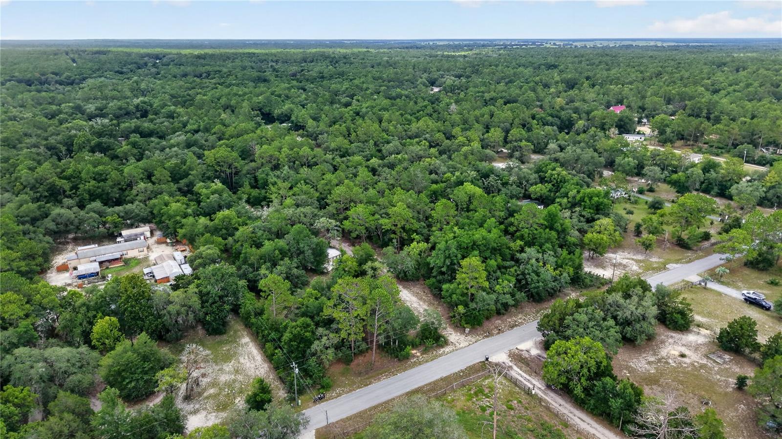 LAKE TROPICANA RANCHETTES UN 03 - Residential
