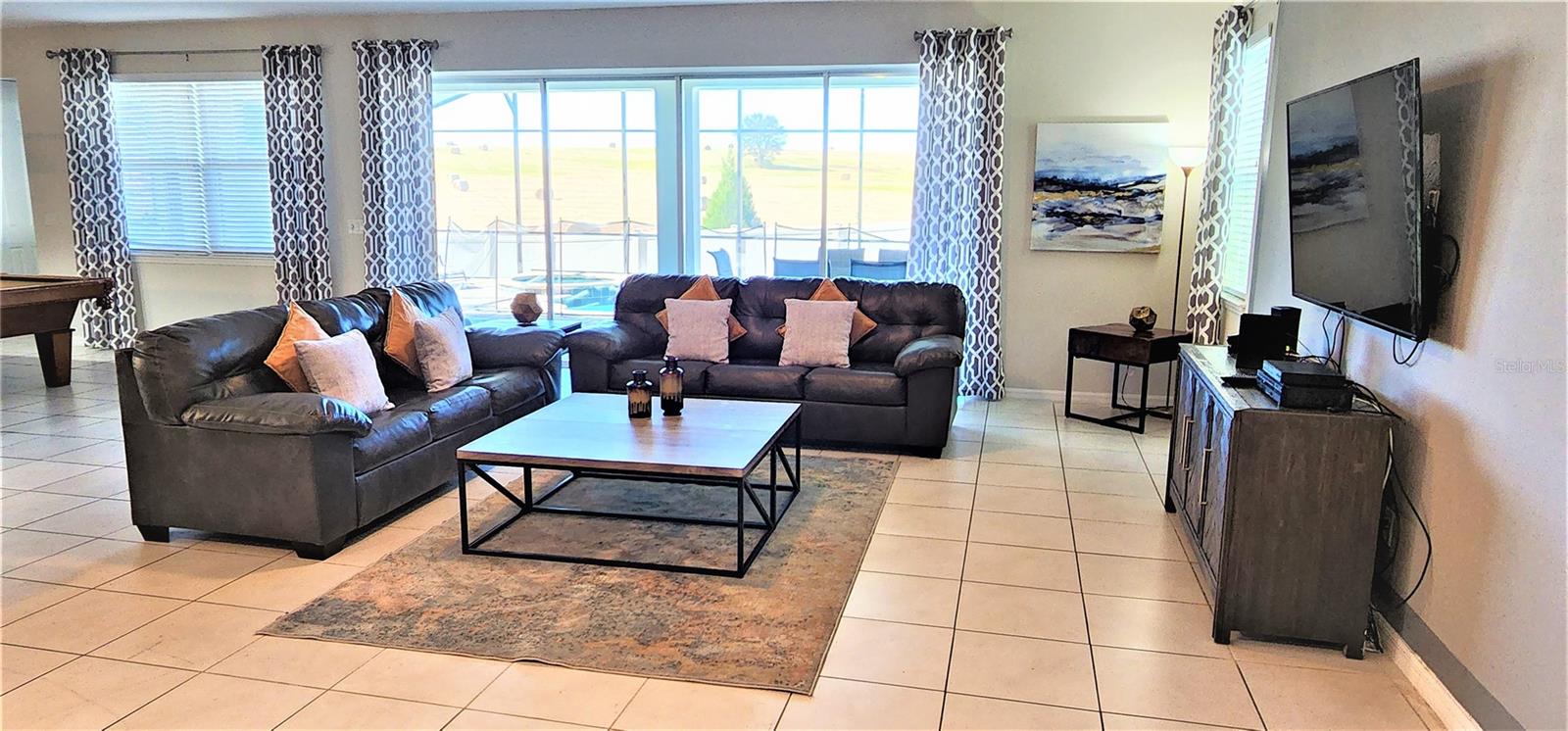 SOLARA RESORT - Residential