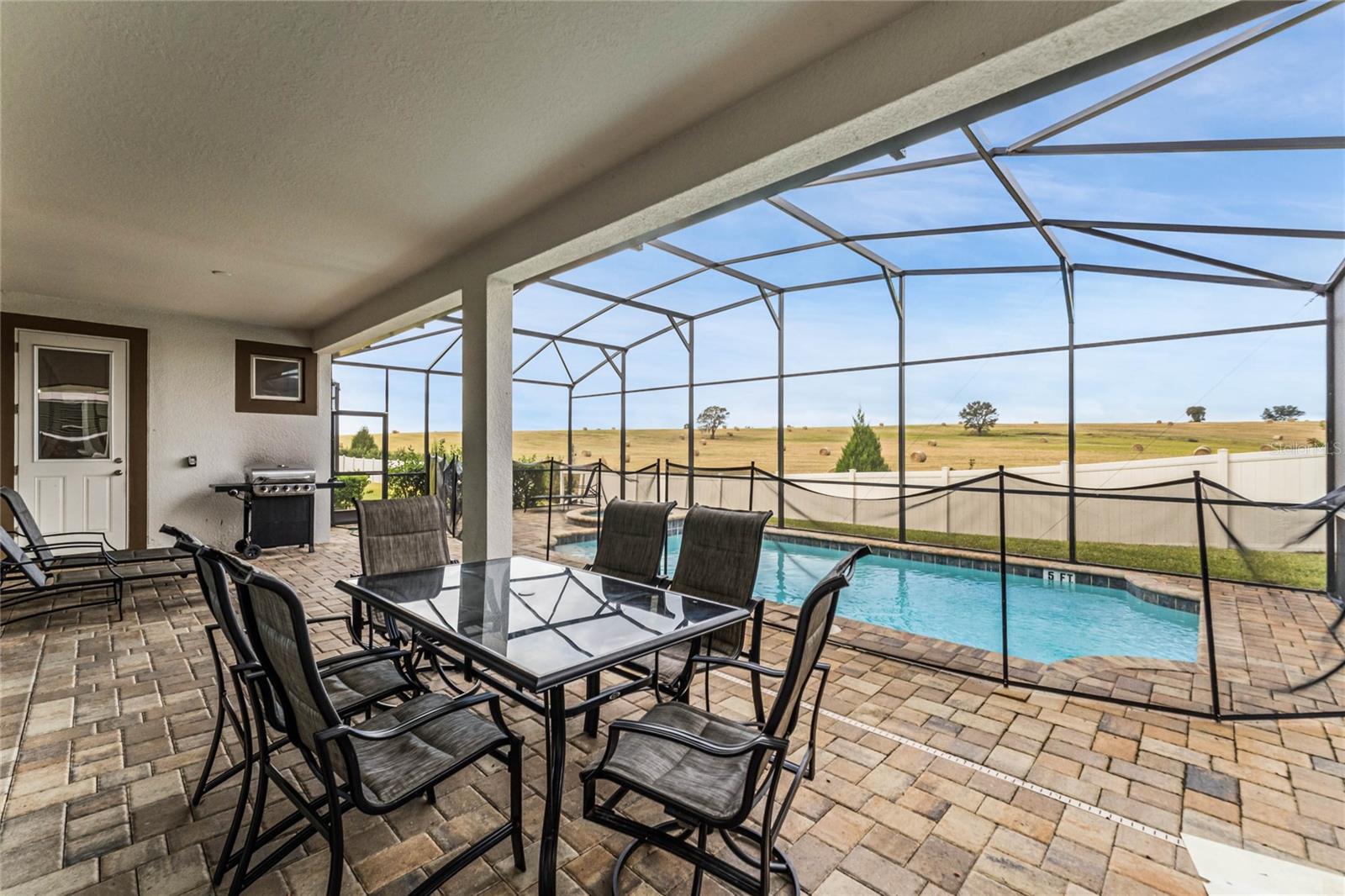 SOLARA RESORT - Residential