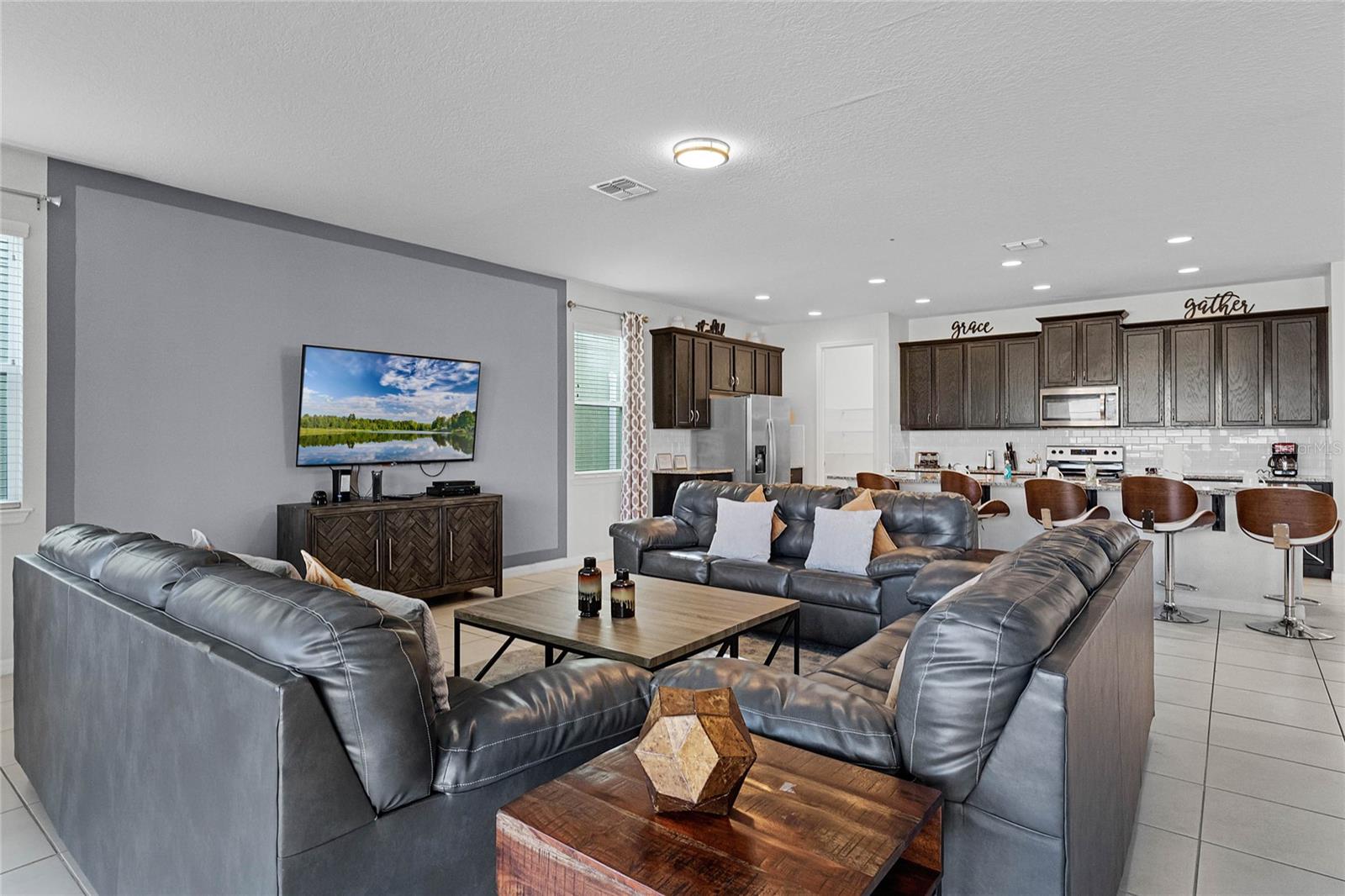 SOLARA RESORT - Residential