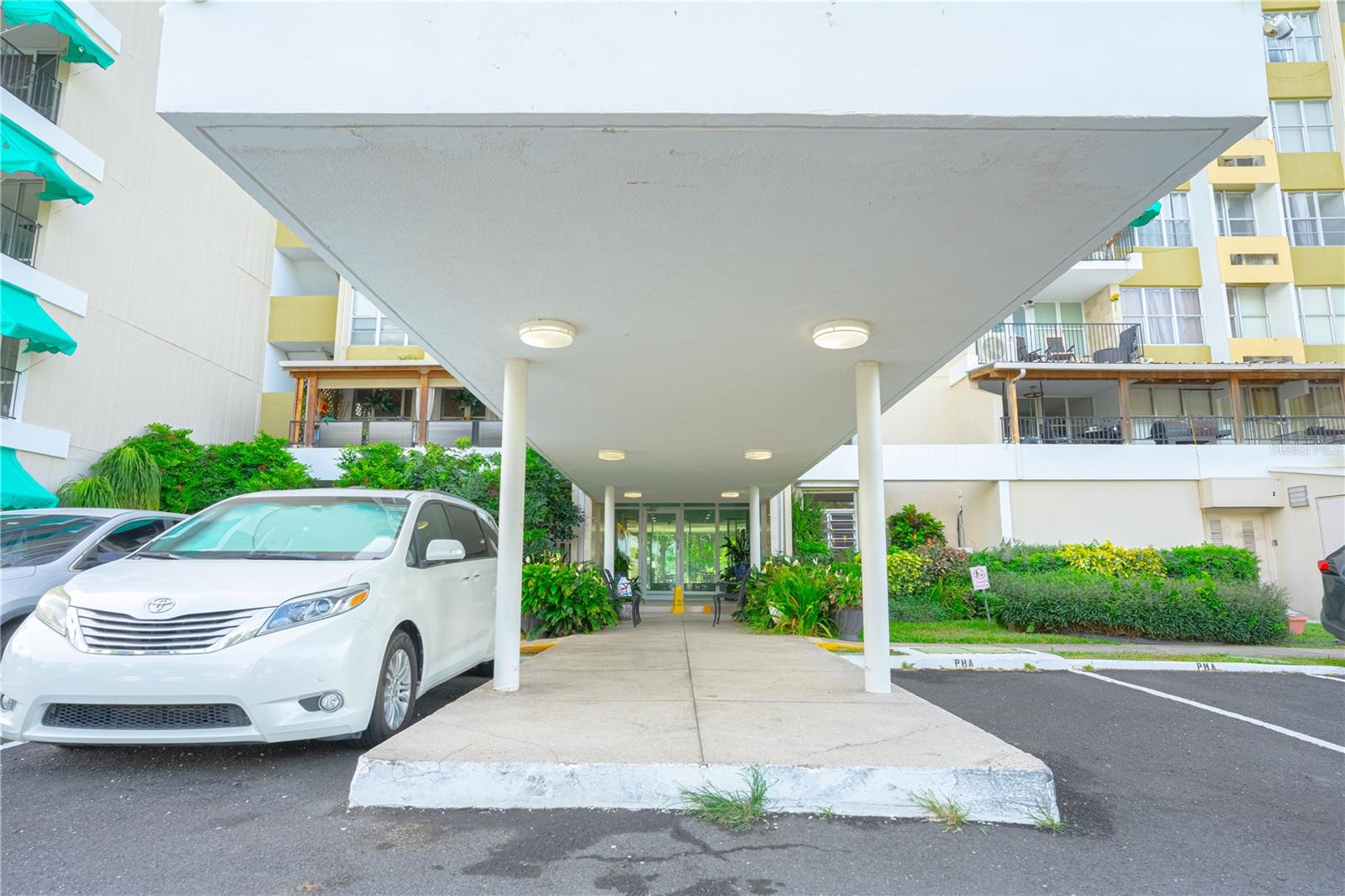 CLUB COSTA MARINA L - Residential