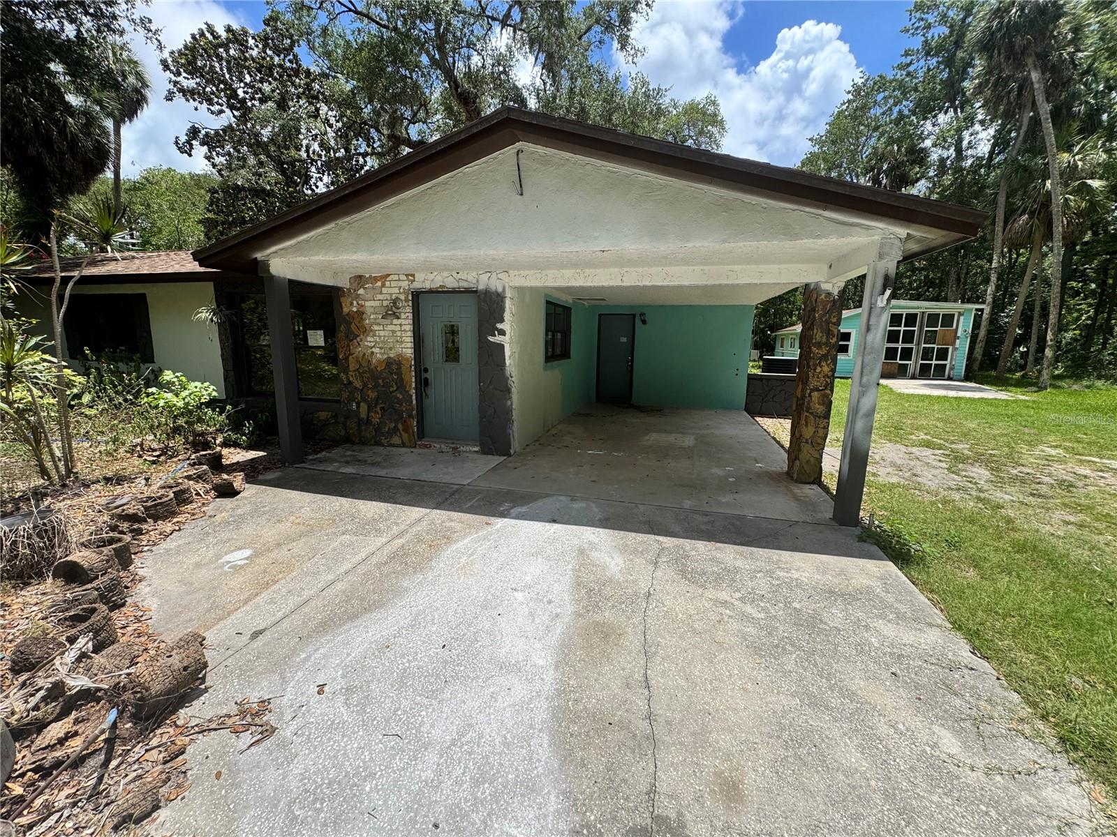 LAKE BAYWOOD - Residential