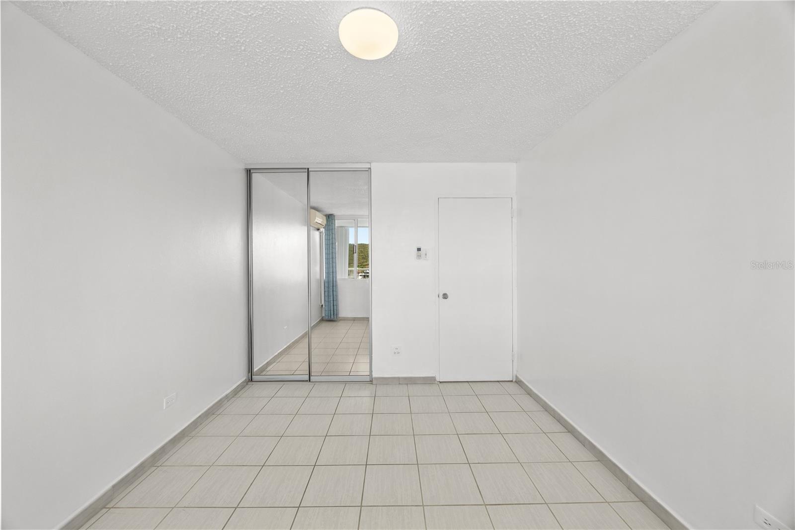 DOS MARINAS II - Residential