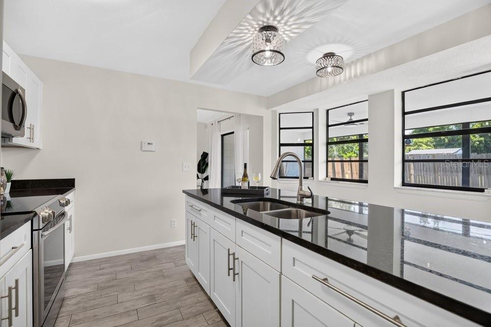 DELTONA LAKES UNIT 05 - Residential