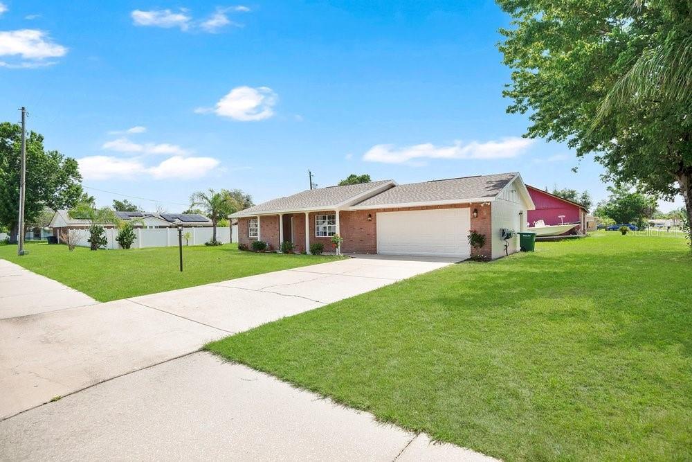 DELTONA LAKES UNIT 05 - Residential